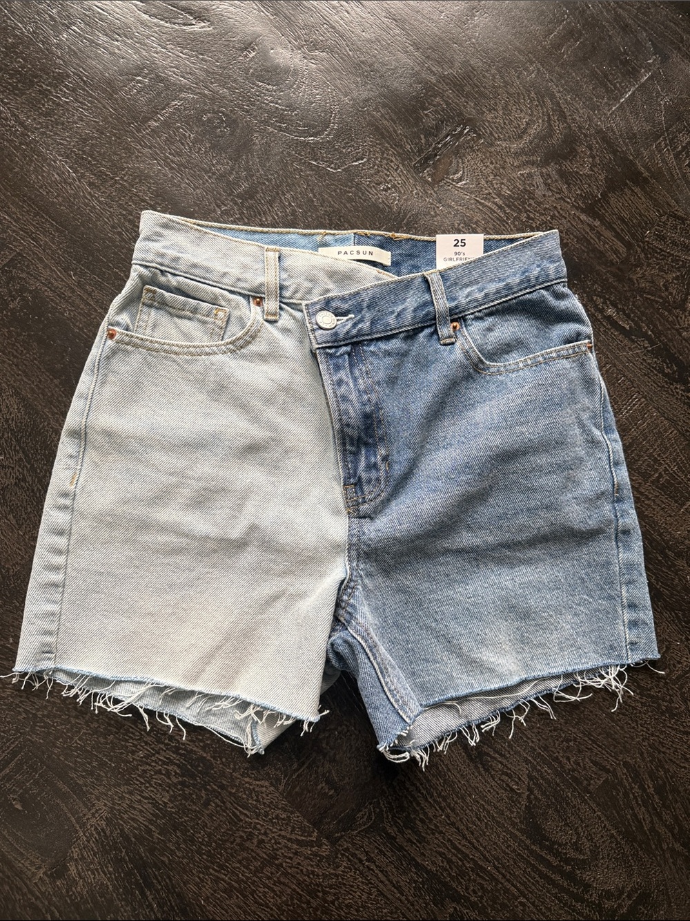 NWT PacSun Women's Two-Tone Denim Cutoff Shorts - Light & Medium Blue